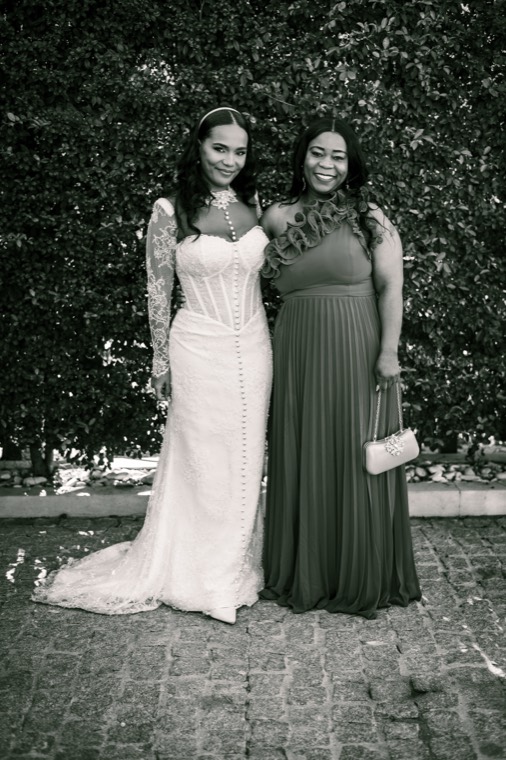 Lucy & Desmond wedding photography in Portugal — image 27